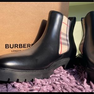 Burberry Allostock Check Chelsea Boot